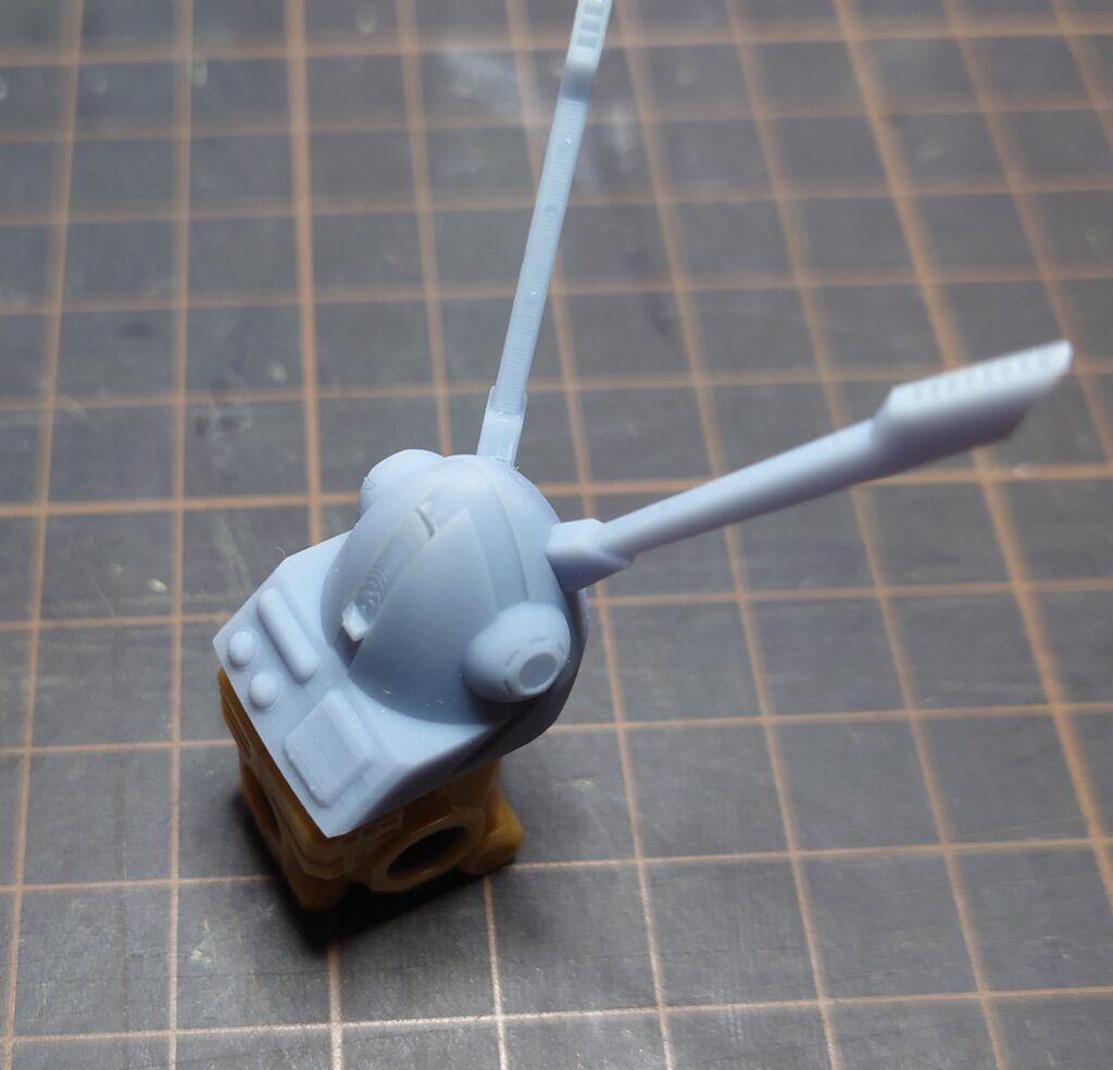 オオスカシバ完成形顔1