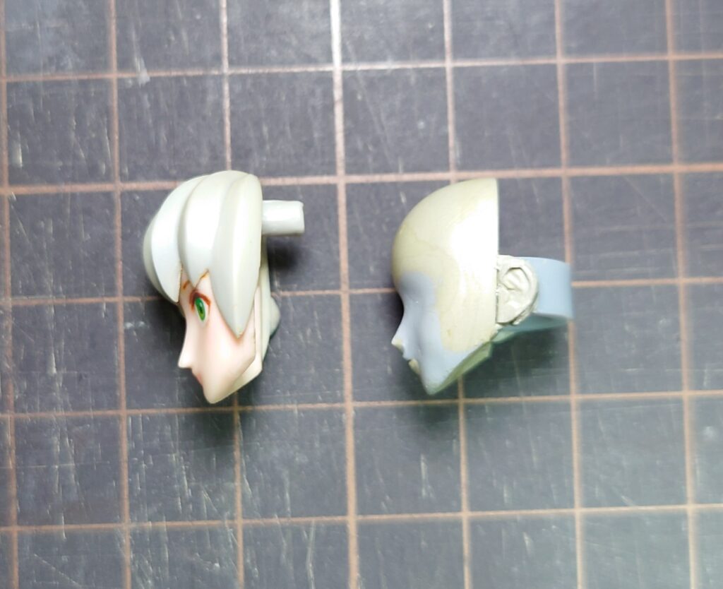 マスコット　ページさんと新造顔の比較